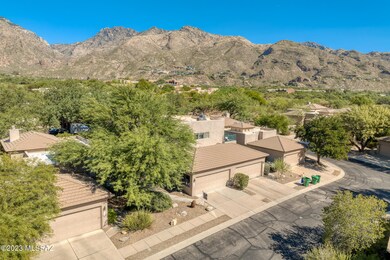 6074 N Running Deer Circle