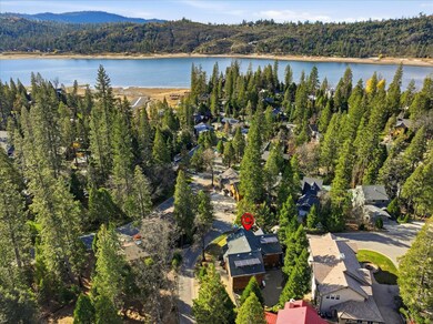 53903 Creekside Ln, Bass Lake, CA 93604 - photo 7