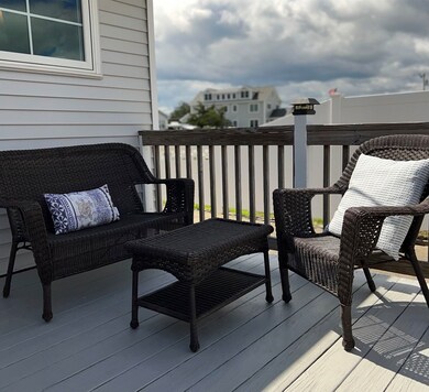 20 Lowell St, Seabrook, NH 03874 - photo 3