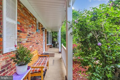 11702 Caplinger Rd, Silver Spring, MD 20904 - photo 3