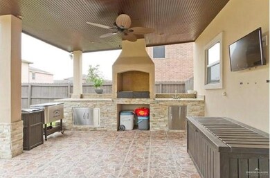 3506 Monette St, Edinburg, TX 78539 - photo 4