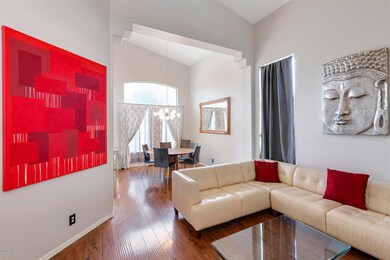 001-841 N Woodside001