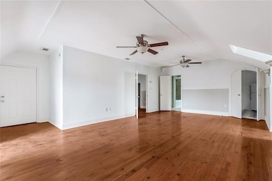 2905 Grand Route Saint John St unit A, New Orleans, LA 70119 - photo 4