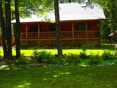 217 Scotch Pine Dr, Pocono Summit, PA 18346 - photo 2