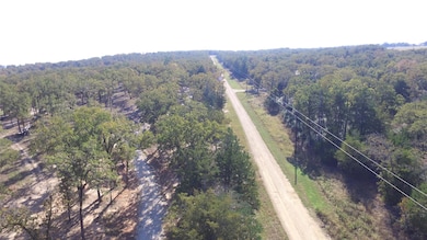 2308 Myrtle Ln, Cameron, TX 76520 - photo 4