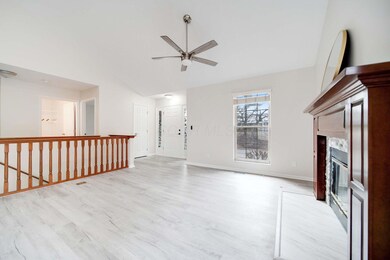 3678 Lakestone Cir, Hilliard, OH 43026 - photo 4