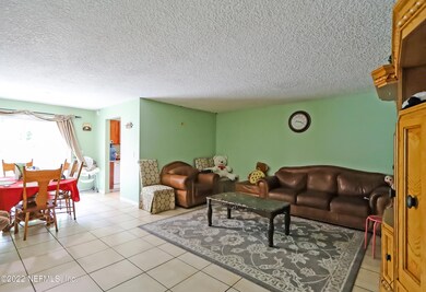 8948 Sandusky Ave S, Jacksonville, FL 32216 - photo 2