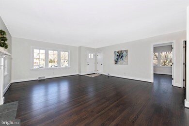 121 Calvert Terrace, Hagerstown, MD 21742 - photo 5