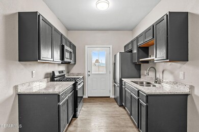 368 Milton Rd unit A, El Paso, TX 79915 - photo 7