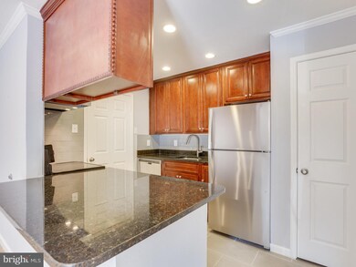 1540 Lincoln Way unit 104, McLean, VA 22102 - photo 6