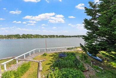 129 Beach Rd, Tisbury, MA 02568 - photo 4