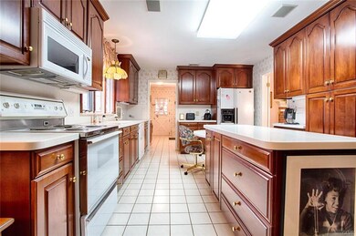 3656 Mountain View Ave, Easton, PA 18045 - photo 4