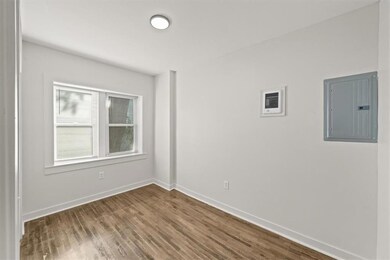 unlisted-address, Kansas City, MO 64124 - photo 4