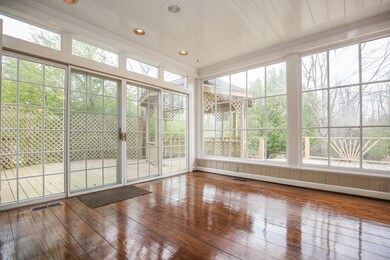 910 Greenway Dr, Jacksonville, NC 28546 - photo 6