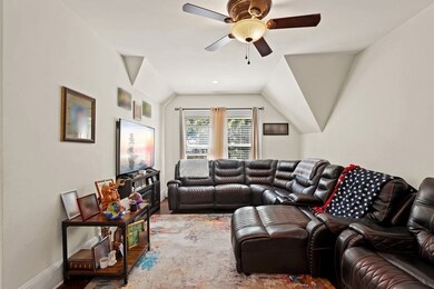 19 Bellevue St unit 6, Lawrence, MA 01841 - photo 6