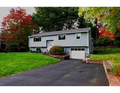 108 Bumble Bee Cir, Shrewsbury, MA 01545 - photo 2