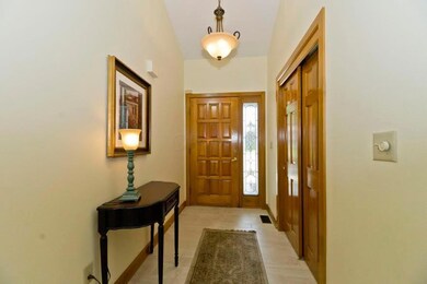 1084 Denman Ct, Westerville, OH 43081 - photo 3