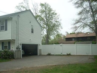 156 Wordell St, South Dartmouth, MA 02748 - photo 3