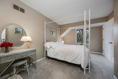 1609 Hedg Ct, Naperville, IL 60565 - photo 7