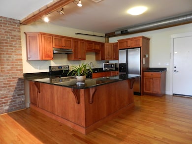 505 Fay St unit 202, Columbia, MO 65201 - photo 5