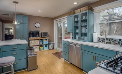 41 Old Rochester Rd, Dover, NH 03820 - photo 4