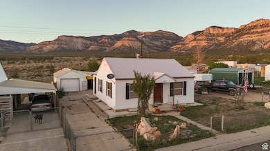 141 Denver Ave, East Carbon, UT 84520 - photo 2