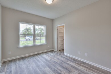 254 Blanford Cir, Manchester, TN 37355 - photo 6