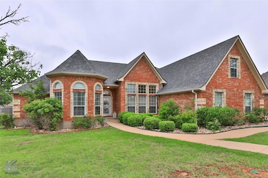1311 Saddle Lakes Dr, Abilene, TX 79602 - photo 4