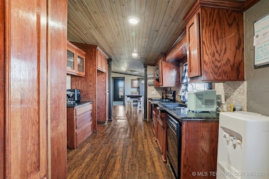 1827 Platter Rd, Calera, OK 74730 - photo 5