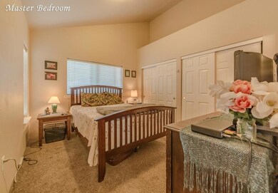 563 Mountain View Dr, Central Point, OR 97502 - photo 6