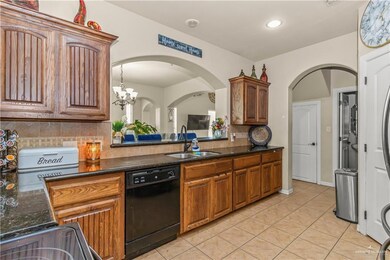 3701 Thrasher Dr, Mission, TX 78572 - photo 6