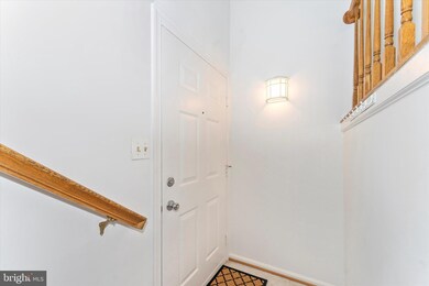 14306 Bowsprit Ln unit 32, Laurel, MD 20707 - photo 6