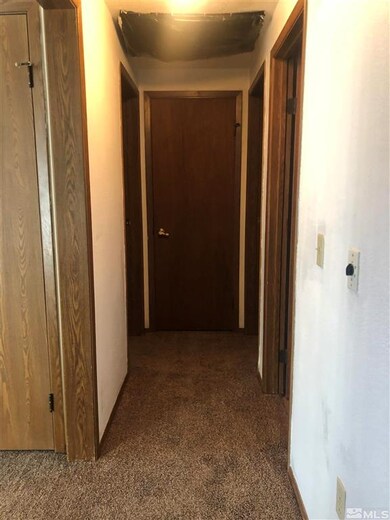 1729 Pearce St, Winnemucca, NV 89445 - photo 5