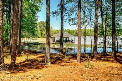 Lake front property with stunning views!