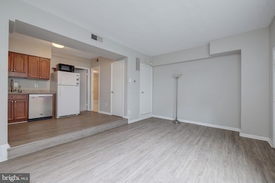 98 A N Bedford St unit A, Arlington, VA 22201 - photo 7