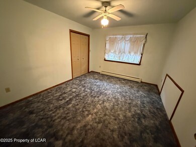 51 Top St, Sugarloaf, PA 18249 - photo 4