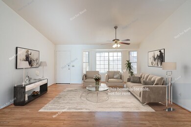 Staged1 8642 W Monte Vista Rd