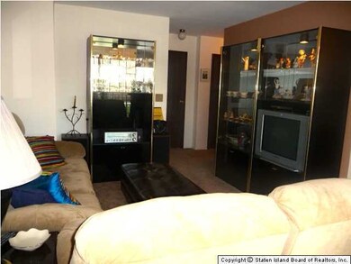 140 Devon Loop unit 10, Staten Island, NY 10314 - photo 7