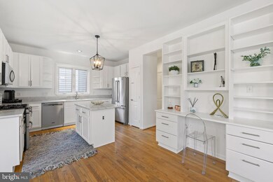 43234 Chase St, Chantilly, VA 20152 - photo 6