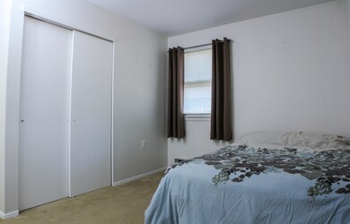 AttleboroLane -8525