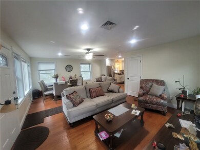 42 Fuller St, Warwick, RI 02889 - photo 2