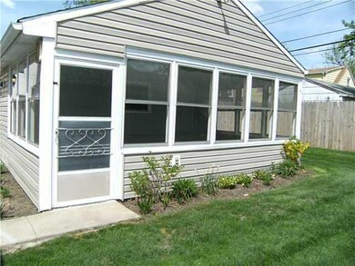 Porch - Enclosed
