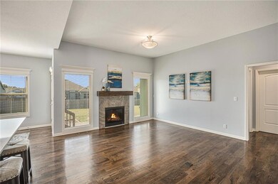 21635 Wilson St, Spring Hill, KS 66083 - photo 5