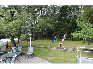 31 Campbell St, West Warwick, RI 02893 - photo 3