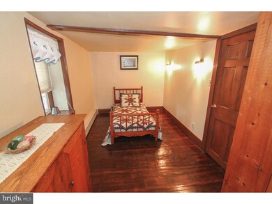 1561 Weisstown Rd, Boyertown, PA 19512 - photo 6