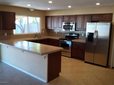5 kitchen 1