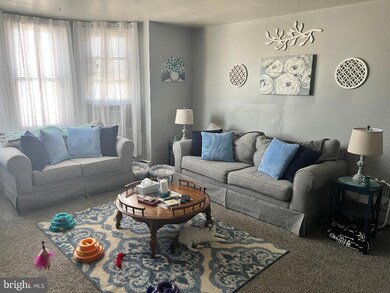 2646 Orthodox St unit 2ND FLOOR, Philadelphia, PA 19137 - photo 2