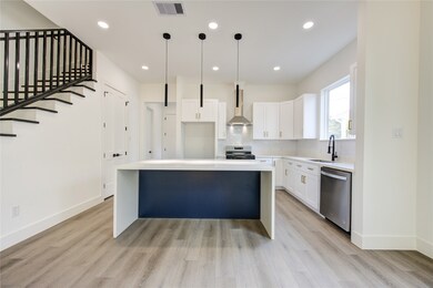 3639 Rebecca St unit D, Houston, TX 77004 - photo 4