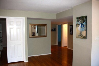 3008 N Iowa St, Chandler, AZ 85225 - photo 4