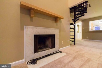 1 Pickering Ct unit 202, Germantown, MD 20874 - photo 6